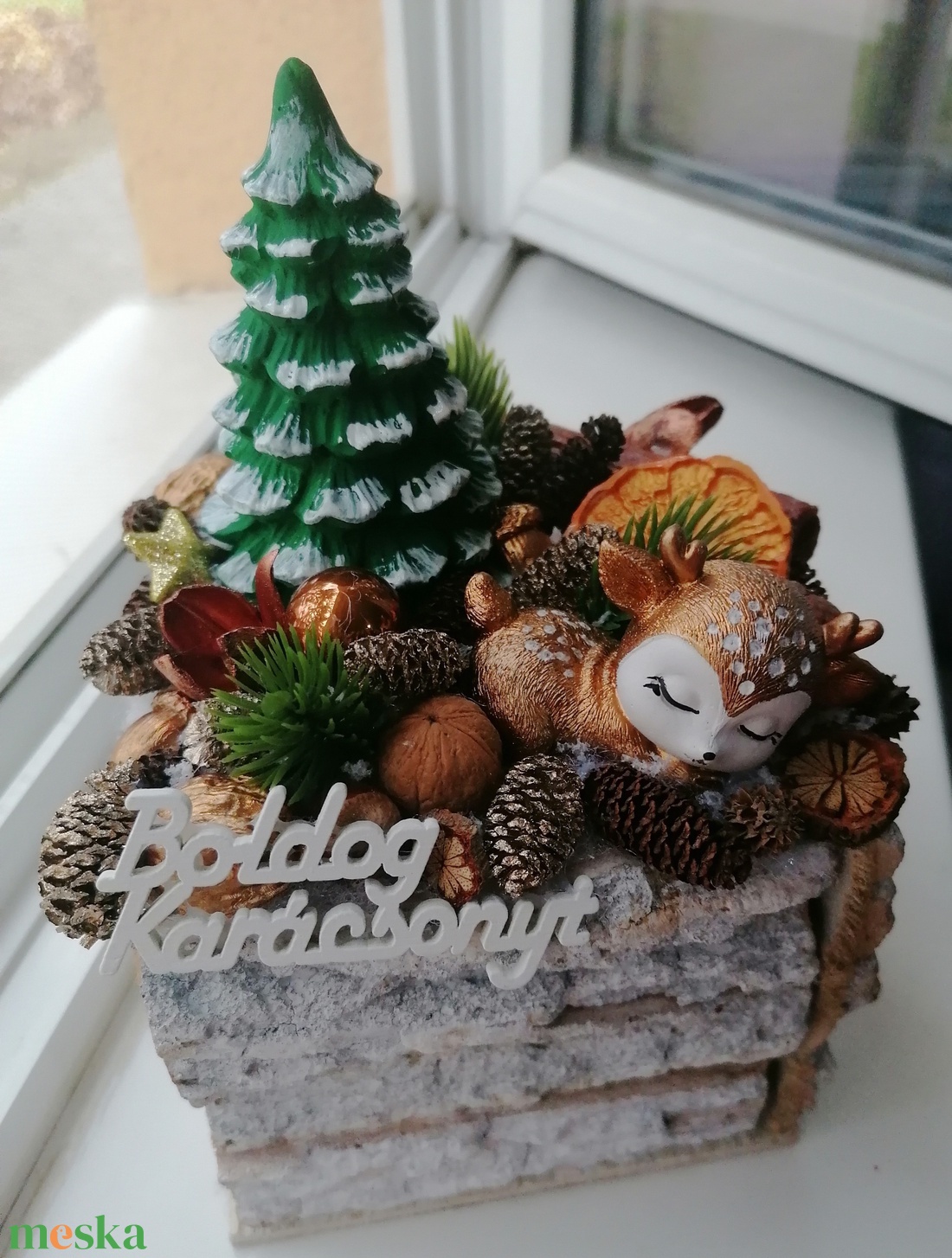 Karácsonyi asztali dísz őzikével - karácsony - karácsonyi lakásdekoráció - ünnepi asztaldekoráció - Meska.hu