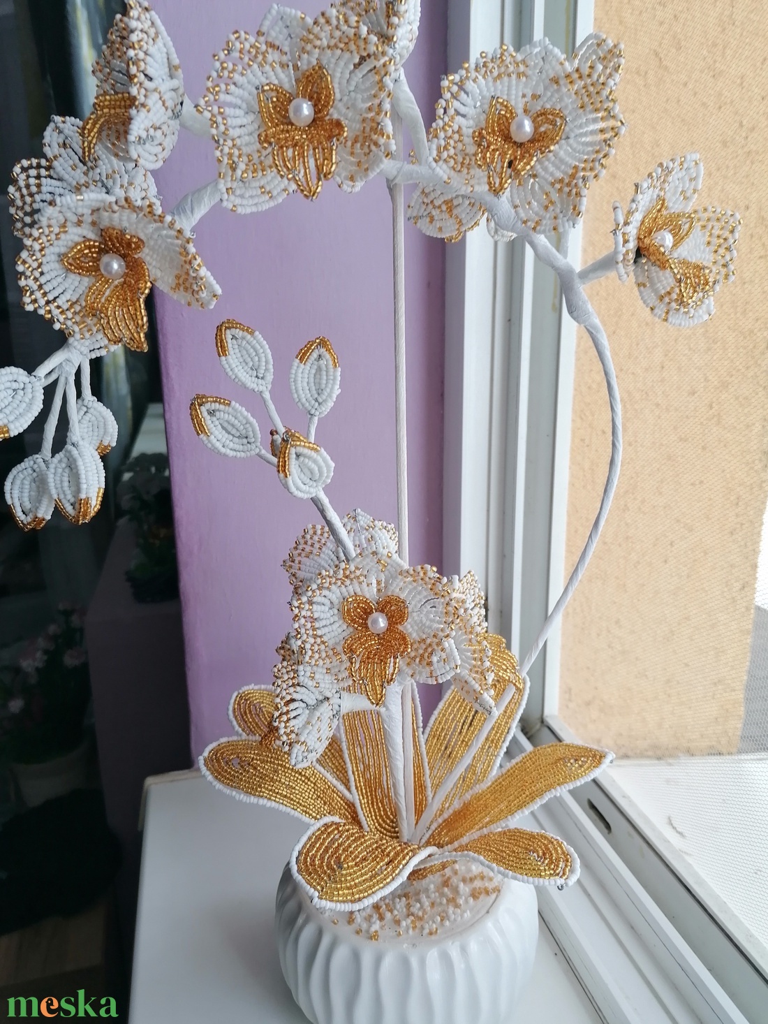 Gyöngyből készült orchidea - otthon & életmód - virágdekoráció - virágdíszek - asztali virágdísz - Meska.hu