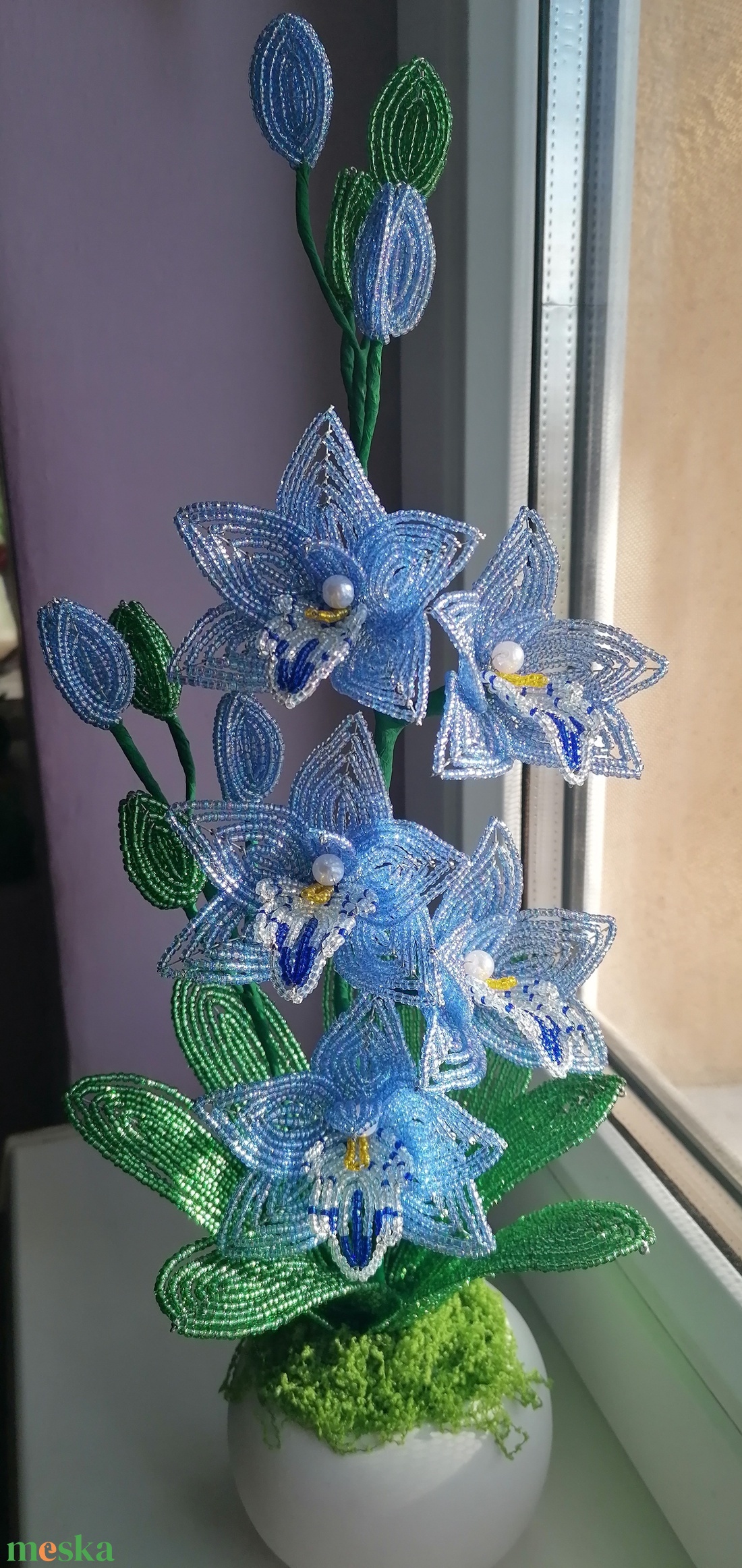 Gyöngyből készült orchidea - otthon & életmód - virágdekoráció - virágdíszek - asztali virágdísz - Meska.hu