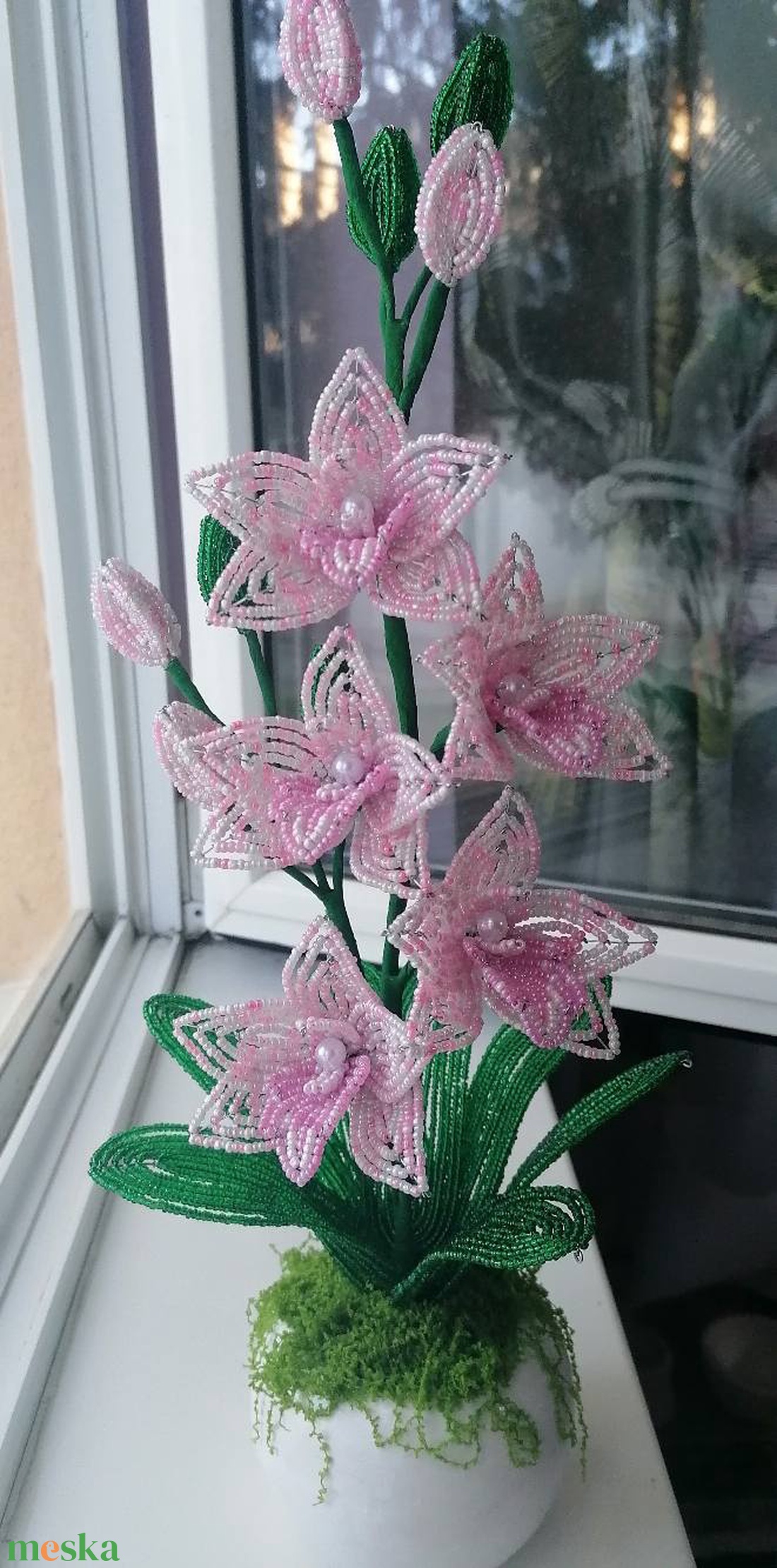 Gyöngyből készült orchidea - otthon & életmód - virágdekoráció - virágdíszek - virágdísz kaspóban - Meska.hu