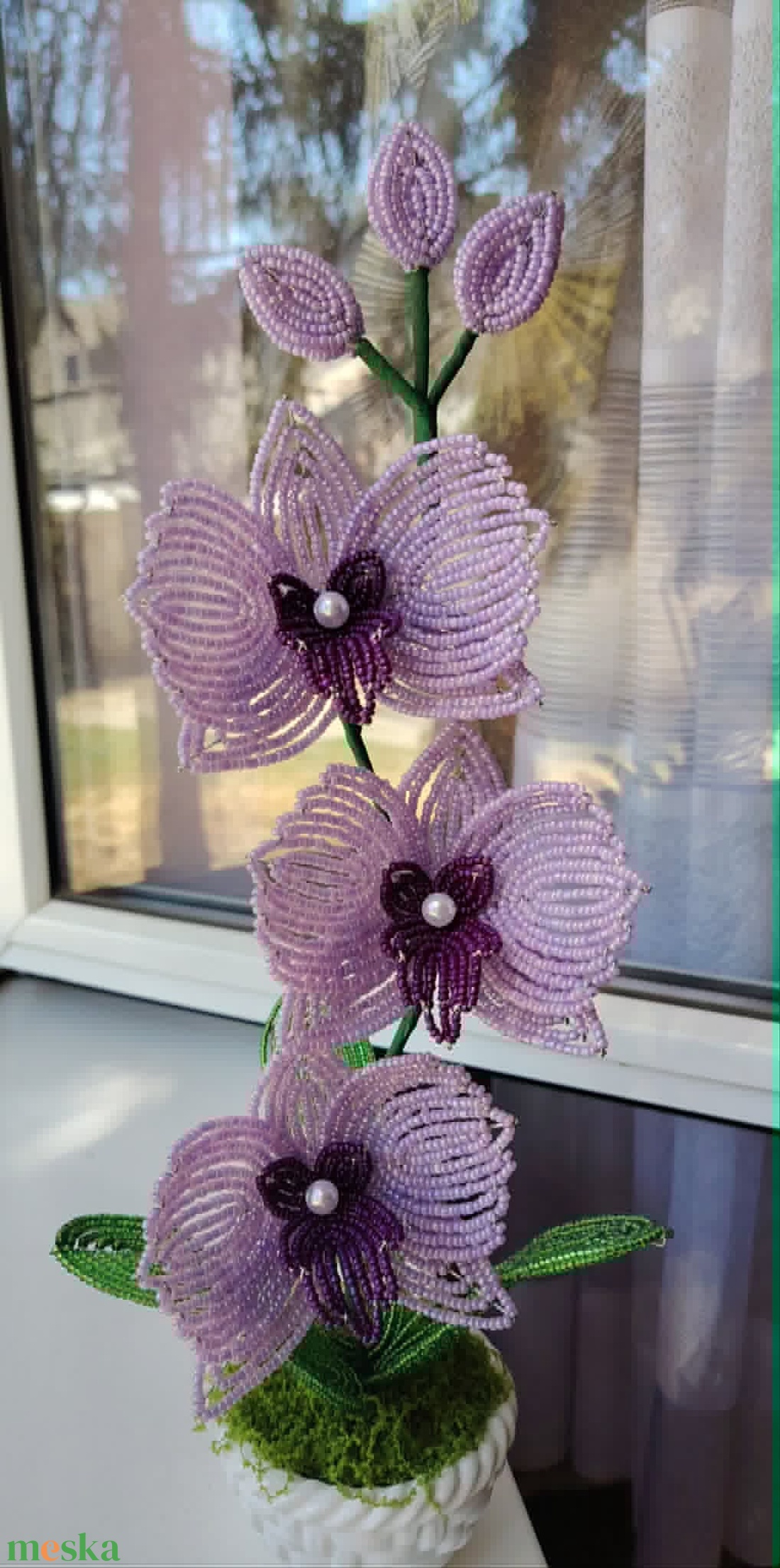 Gyöngyből készült orchideák - otthon & életmód - virágdekoráció - virágdíszek - asztali virágdísz - Meska.hu