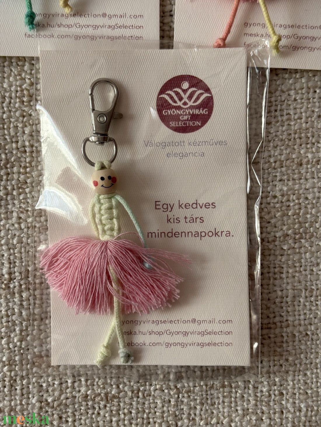 Pillekönnyű Balerinák � Kézzel csomózott kulcstartók és táskadíszek CSOMAGOLVA! - táska & tok - kulcstartó & táskadísz - kulcstartó - Meska.hu