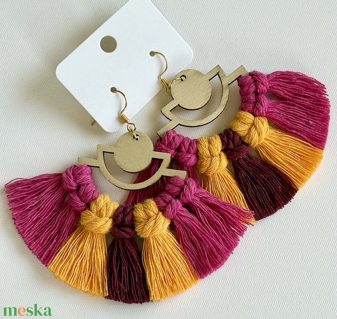Makramé boho fülbevaló - ékszer - fülbevaló - lógós kerek fülbevaló - Meska.hu