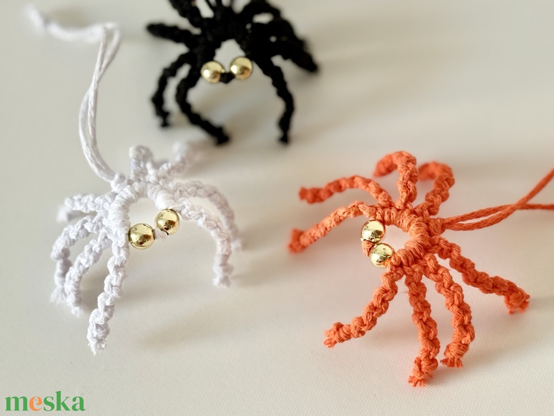 Halloween -Pókok - otthon & életmód - dekoráció - halloween - halloweeni figurák - Meska.hu