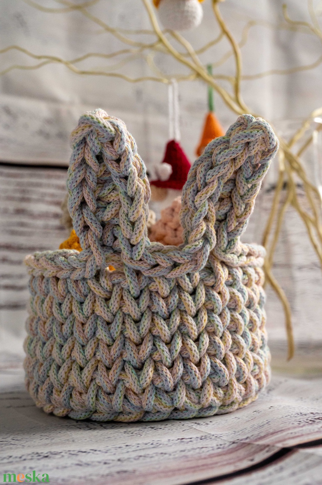 Horgolt nyuszifüles tároló - otthon & életmód - dekoráció - asztal és polc dekoráció - dekorációs tál, tartó - Meska.hu