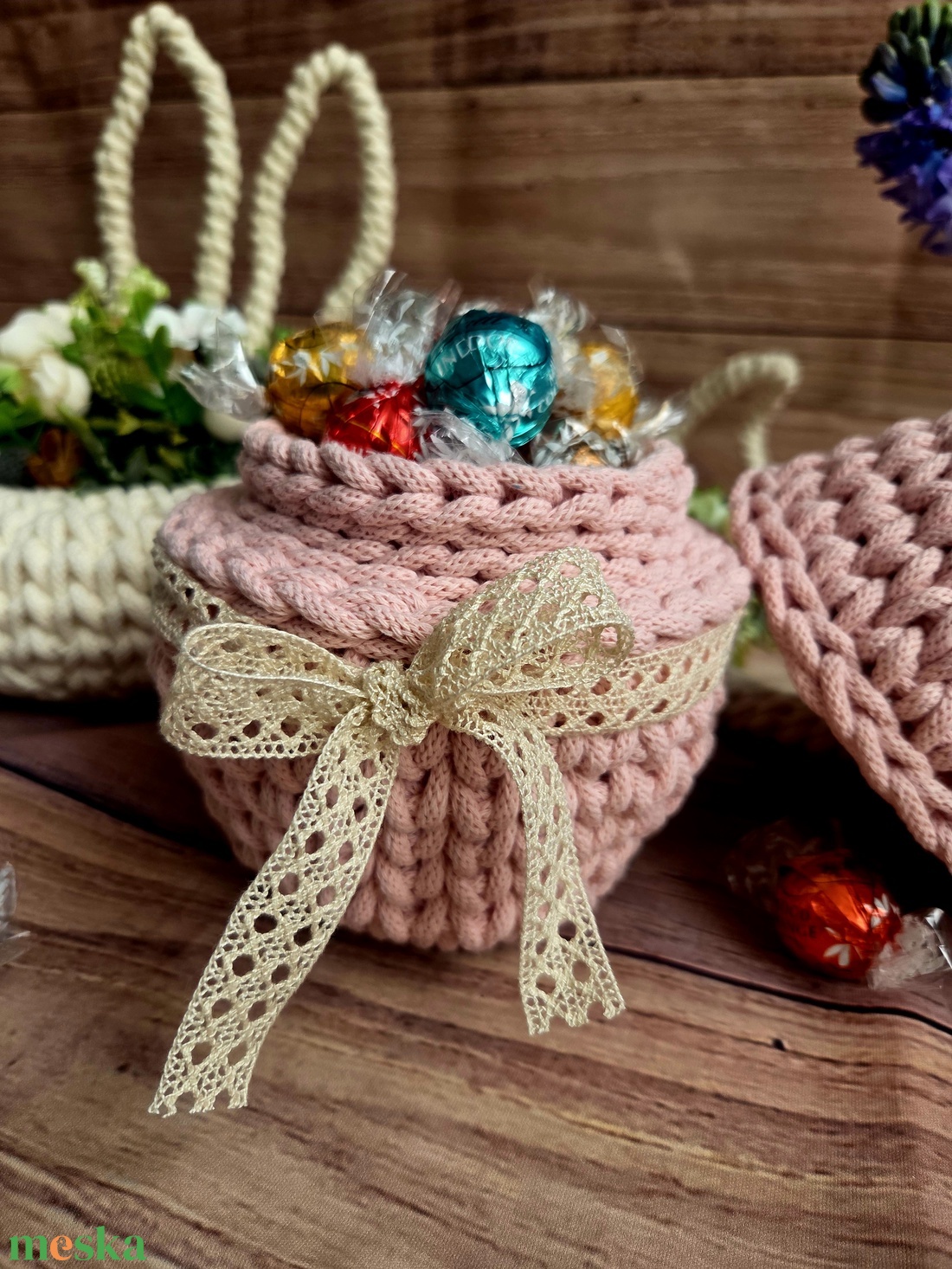 Horgolt tojás alakú tároló - otthon & életmód - dekoráció - asztal és polc dekoráció - dekorációs tál, tartó - Meska.hu