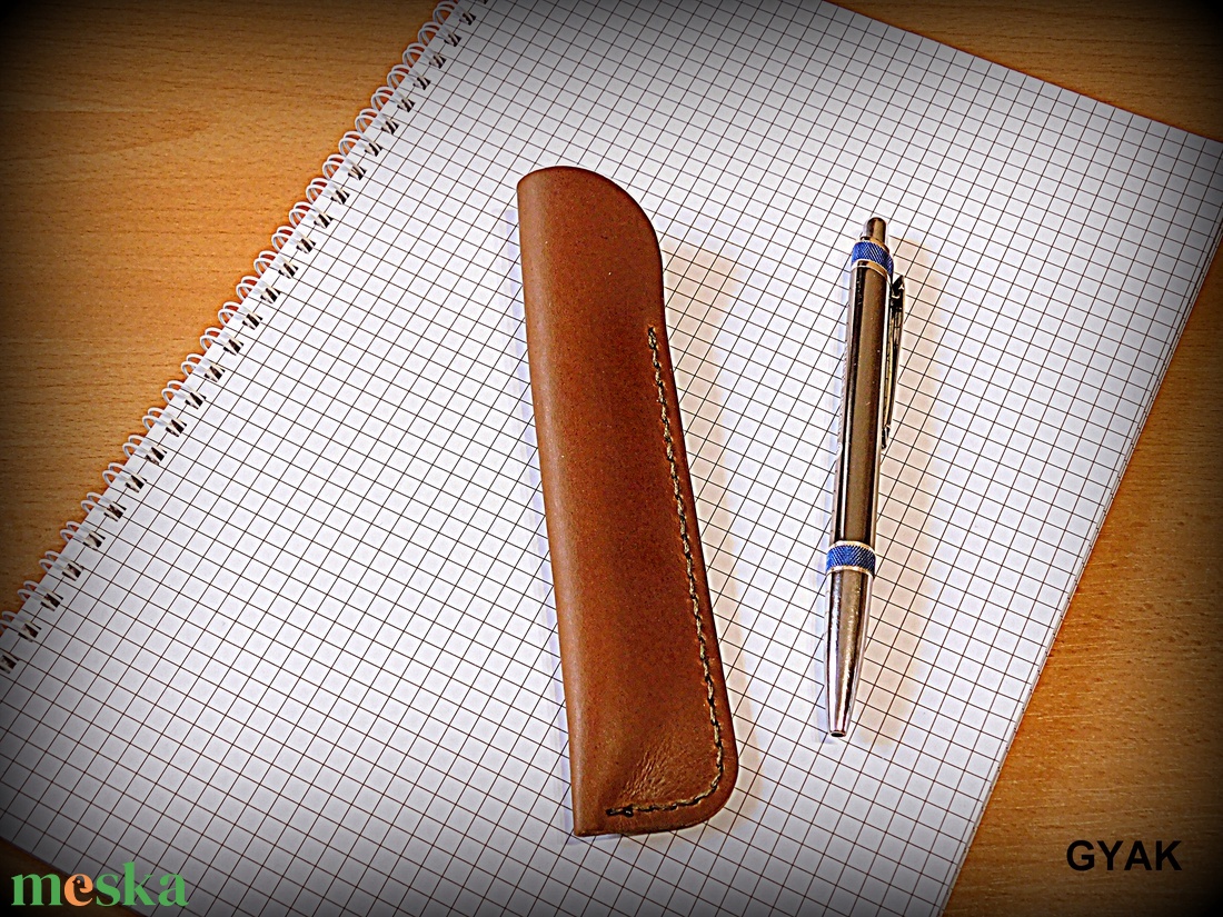 Tolltartó #1 - otthon & életmód - papír, írószer - tolltartó & ceruzatekercs - Meska.hu