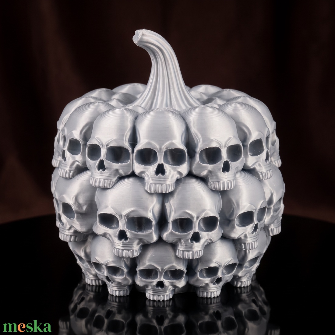 Koponyákból álló tök - Halloweeni dekoráció - otthon & életmód - dekoráció - halloween - halloweeni dekoráció - Meska.hu