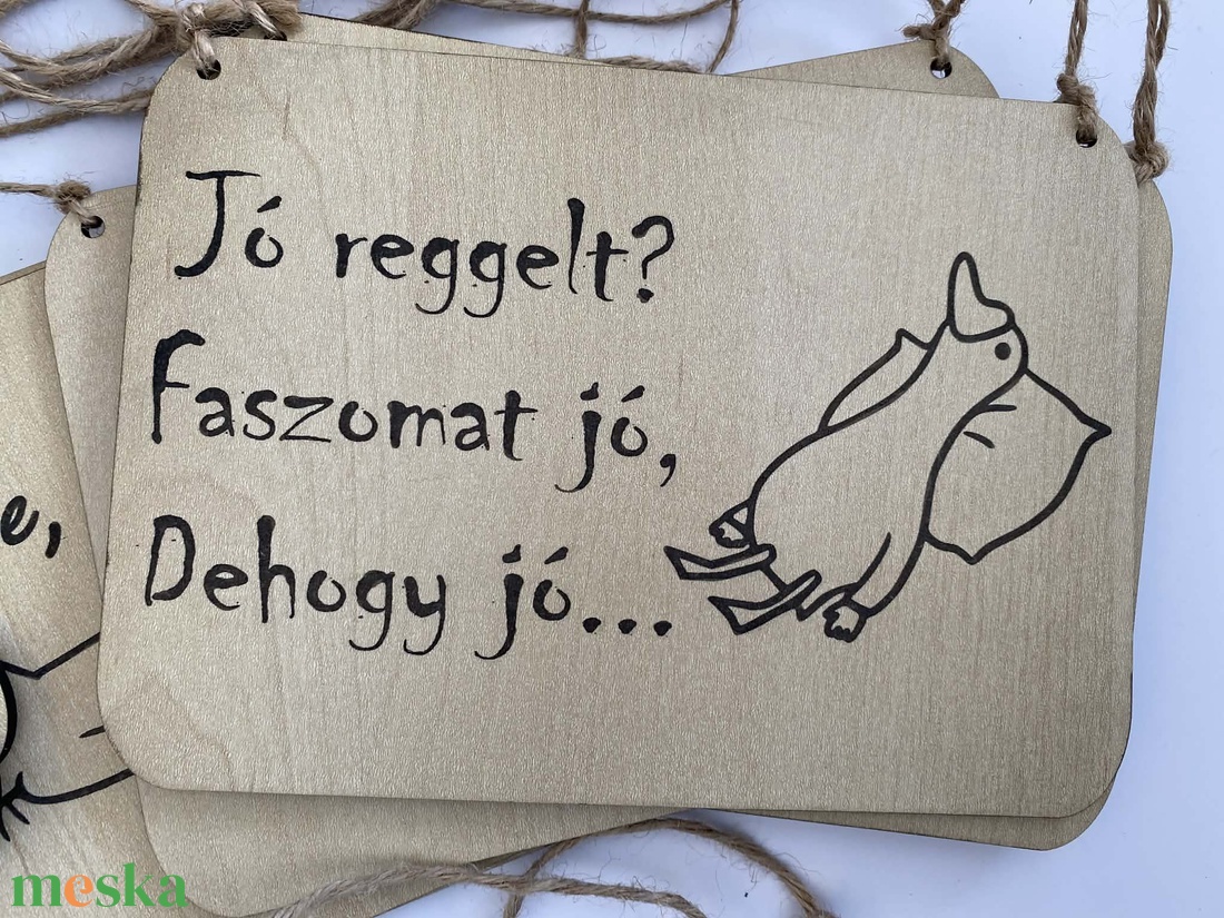 Vicces tábla ajándékba - otthon & életmód - dekoráció - asztal és polc dekoráció - gravírozott táblák - Meska.hu