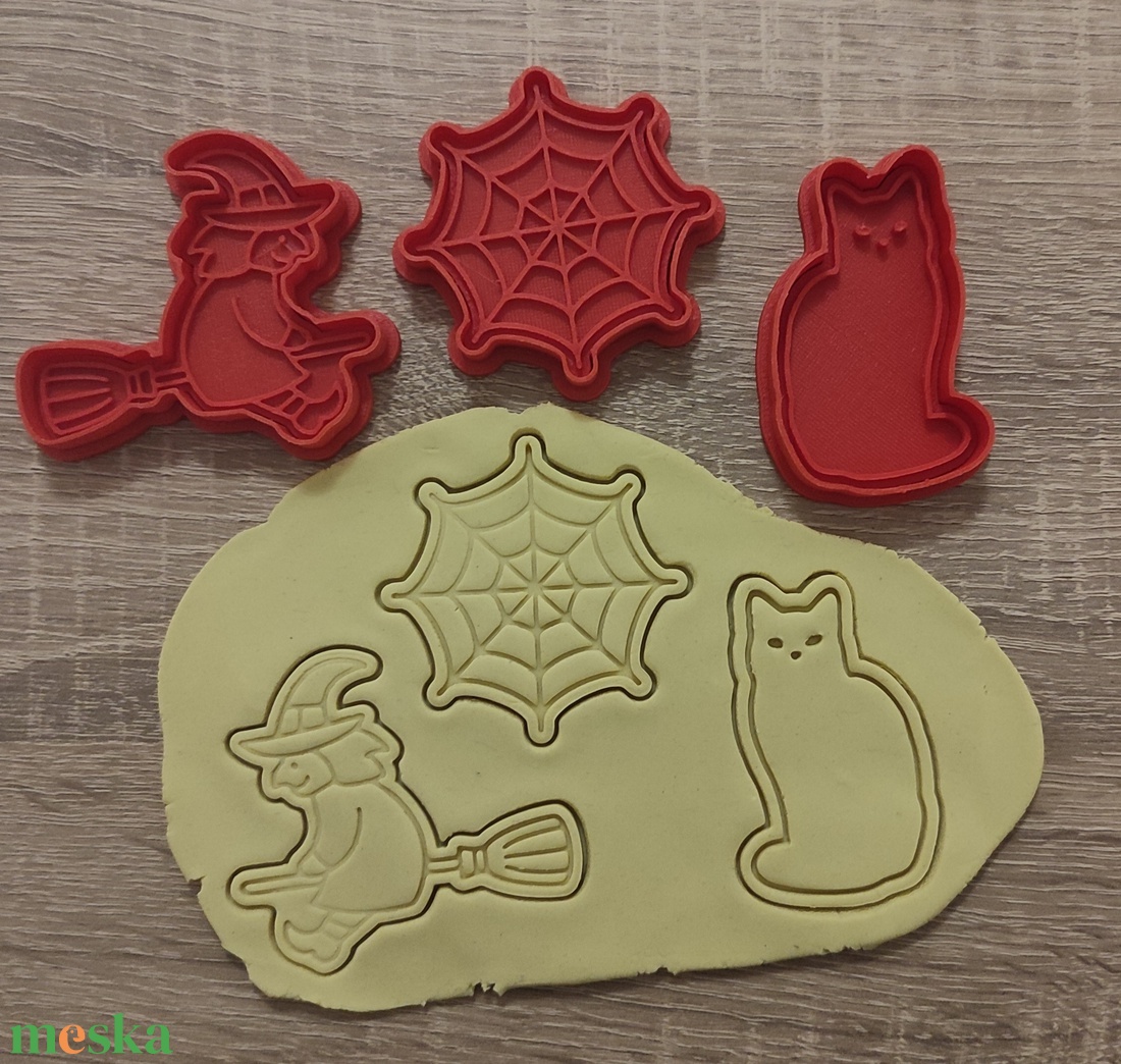 Halloween témájú sütikiszúrók - otthon & életmód - konyhafelszerelés, tálalás - sütés, főzés - sütikiszúró - Meska.hu Halloween témájú sütikiszúrók - otthon & életmód - konyhafelszerelés, tálalás - sütés, főzés - sütikiszúró - Meska.hu