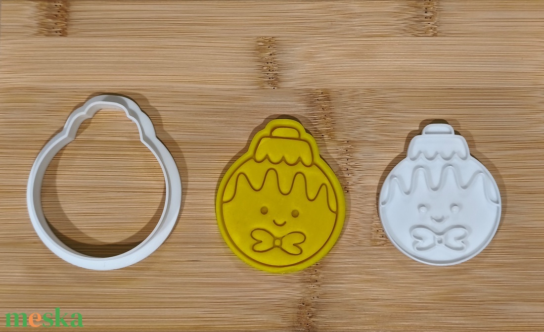 Karácsonyfadísz sütikiszúró - otthon & életmód - konyhafelszerelés, tálalás - sütés, főzés - sütikiszúró - Meska.hu