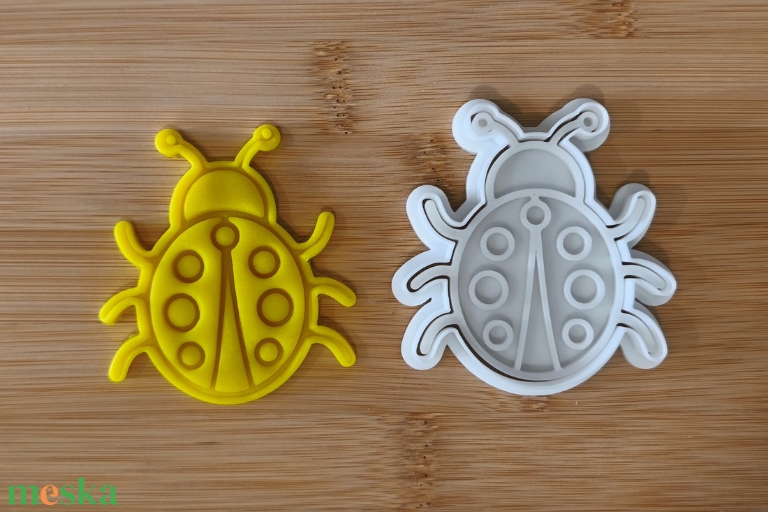 Katica sütikiszúró - otthon & életmód - konyhafelszerelés, tálalás - sütés, főzés - sütikiszúró - Meska.hu