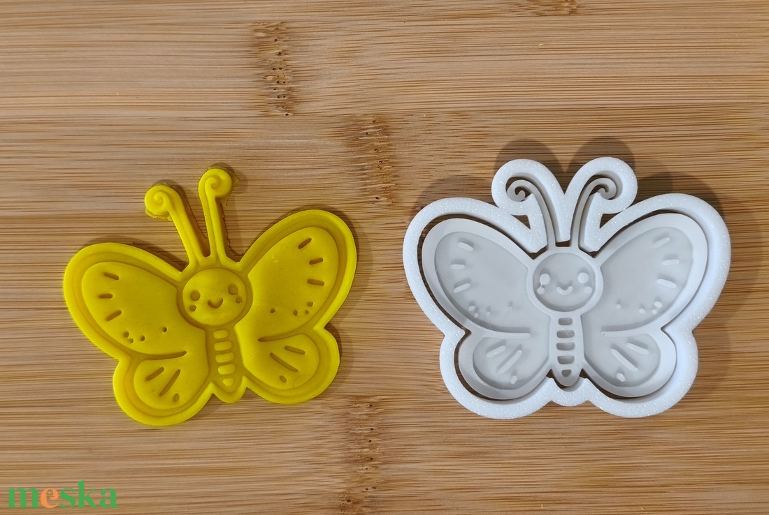 Pillangó sütikiszúró - otthon & életmód - konyhafelszerelés, tálalás - sütés, főzés - sütikiszúró - Meska.hu
