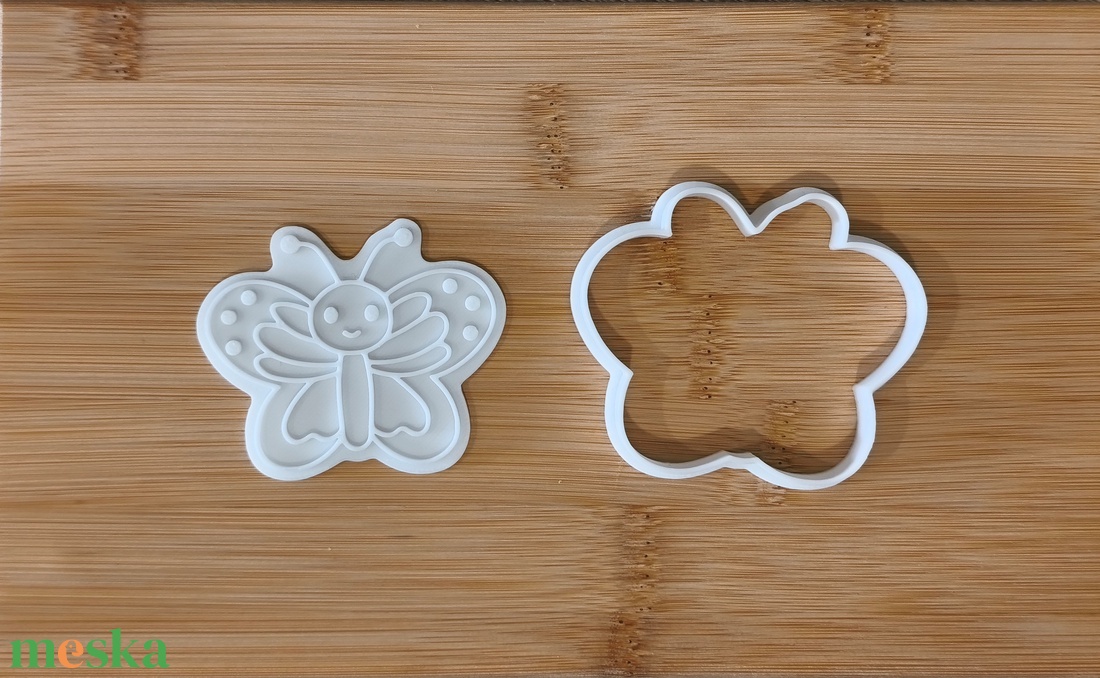 Pillangó sütikiszúró - otthon & életmód - konyhafelszerelés, tálalás - sütés, főzés - sütikiszúró - Meska.hu