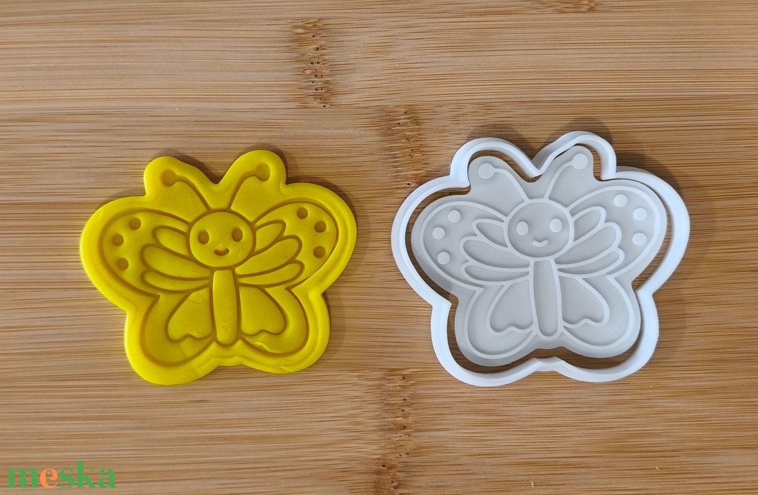 Pillangó sütikiszúró - otthon & életmód - konyhafelszerelés, tálalás - sütés, főzés - sütikiszúró - Meska.hu