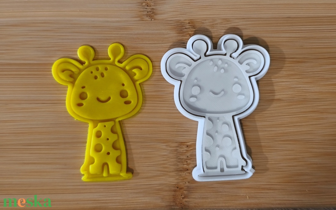 Zsiráf sütikiszúró - otthon & életmód - konyhafelszerelés, tálalás - sütés, főzés - sütikiszúró - Meska.hu