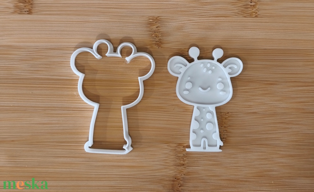Zsiráf sütikiszúró - otthon & életmód - konyhafelszerelés, tálalás - sütés, főzés - sütikiszúró - Meska.hu