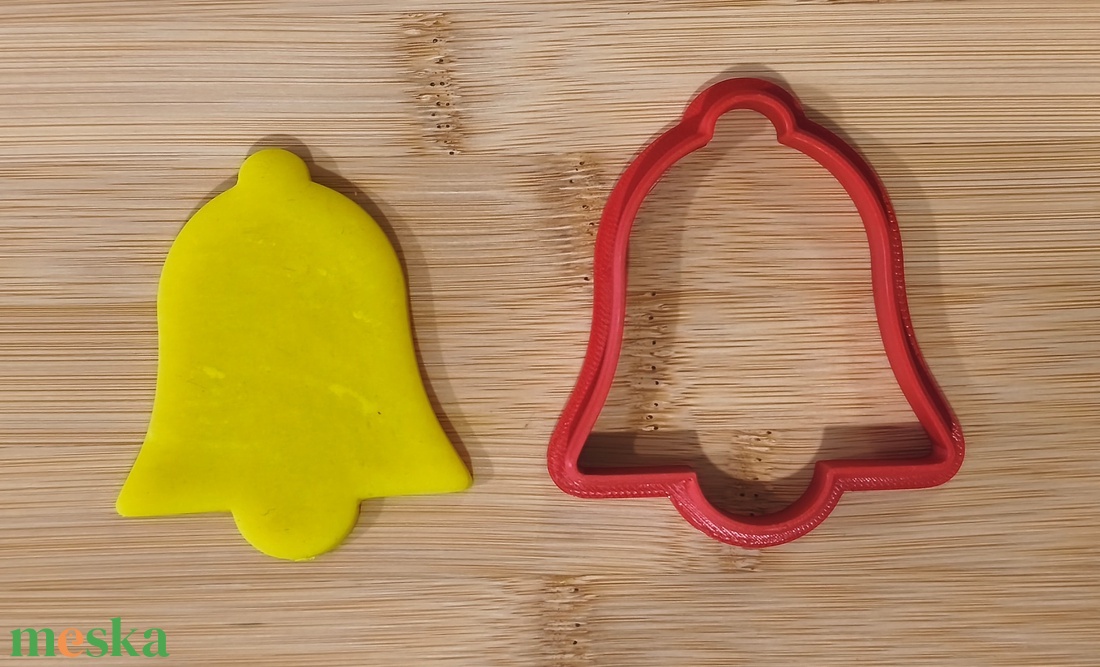 Csengő sütikiszúró  - otthon & életmód - konyhafelszerelés, tálalás - sütés, főzés - sütikiszúró - Meska.hu