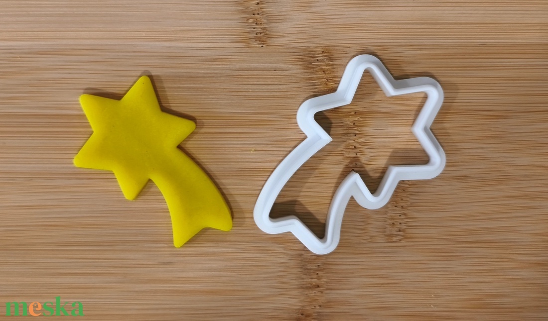 Hullócsillag sütikiszúró  - otthon & életmód - konyhafelszerelés, tálalás - sütés, főzés - sütikiszúró - Meska.hu