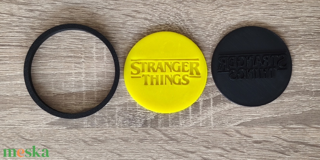 Stranger Things sütikiszúró - otthon & életmód - konyhafelszerelés, tálalás - sütés, főzés - sütikiszúró - Meska.hu
