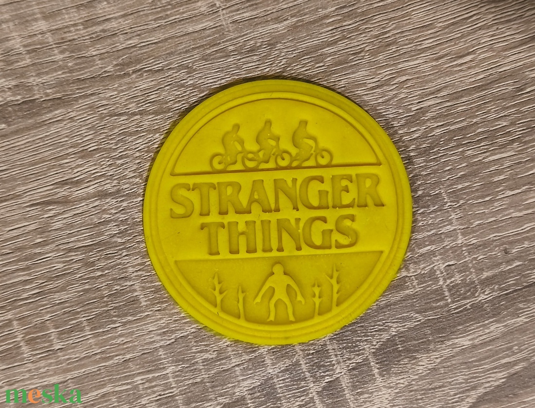 Stranger Things sütikiszúró - otthon & életmód - konyhafelszerelés, tálalás - sütés, főzés - sütikiszúró - Meska.hu