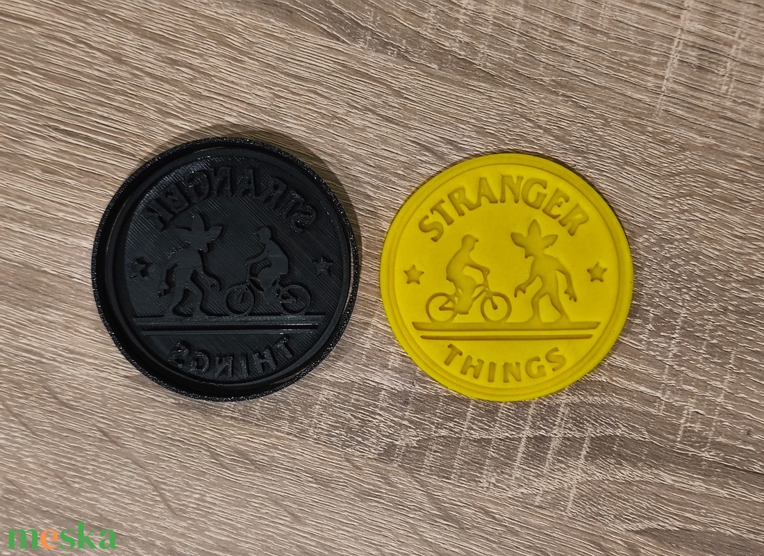Stranger Things sütikiszúró - otthon & életmód - konyhafelszerelés, tálalás - sütés, főzés - sütikiszúró - Meska.hu