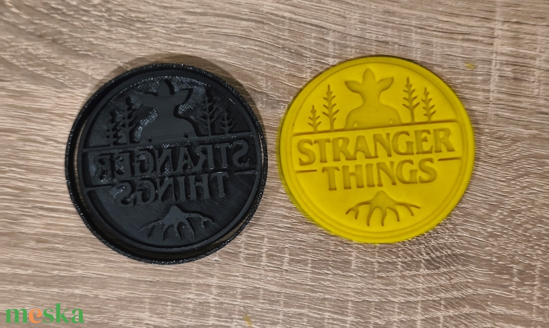 Stranger Things sütikiszúró - otthon & életmód - konyhafelszerelés, tálalás - sütés, főzés - sütikiszúró - Meska.hu