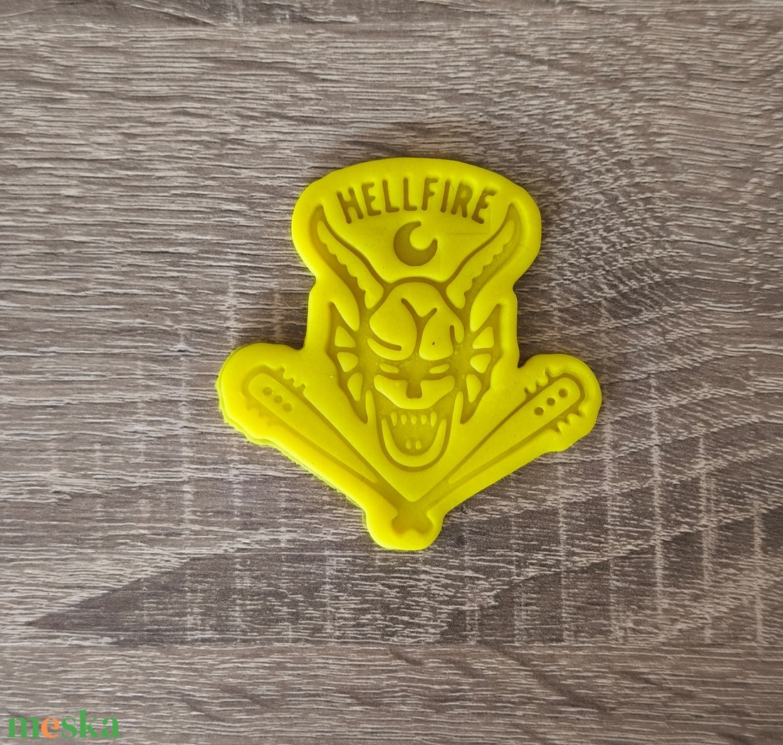 Stranger Things sütikiszúró - otthon & életmód - konyhafelszerelés, tálalás - sütés, főzés - sütikiszúró - Meska.hu