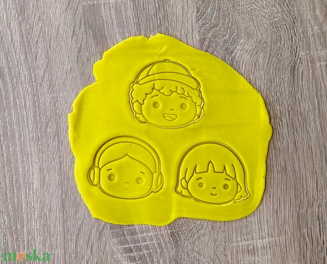 Stranger Things a csapat sütikiszúró - otthon & életmód - konyhafelszerelés, tálalás - sütés, főzés - sütikiszúró - Meska.hu