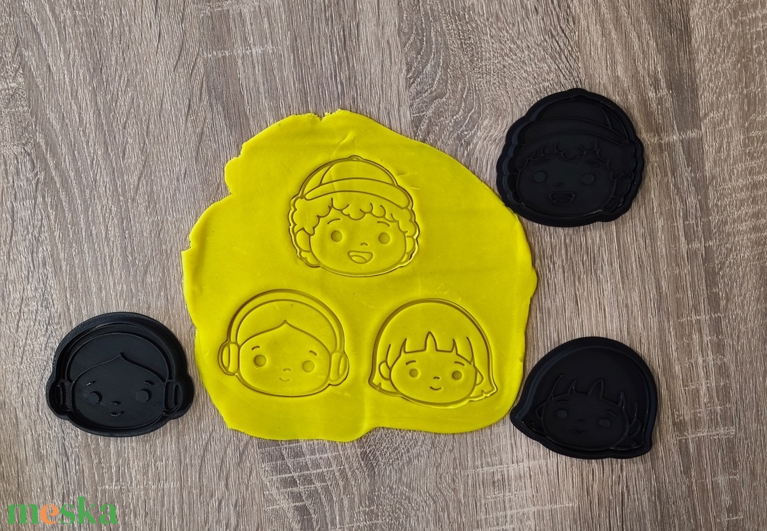 Stranger Things a csapat sütikiszúró - otthon & életmód - konyhafelszerelés, tálalás - sütés, főzés - sütikiszúró - Meska.hu