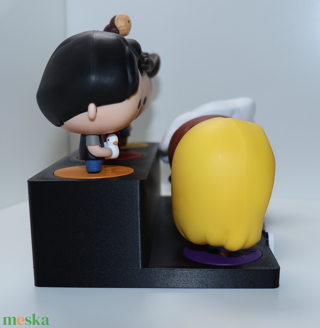 Jóbarátok(Friends) figura tartó - otthon & életmód - dekoráció - asztal és polc dekoráció - dekorációs tál, tartó - Meska.hu