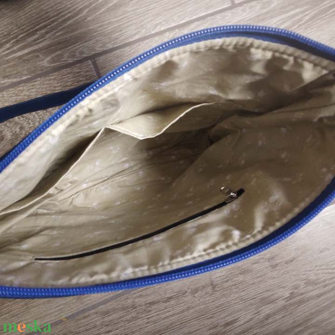 Női oldaltáska - táska & tok - kézitáska & válltáska - vállon átvethető táska - Meska.hu Női oldaltáska - táska & tok - kézitáska & válltáska - vállon átvethető táska - Meska.hu