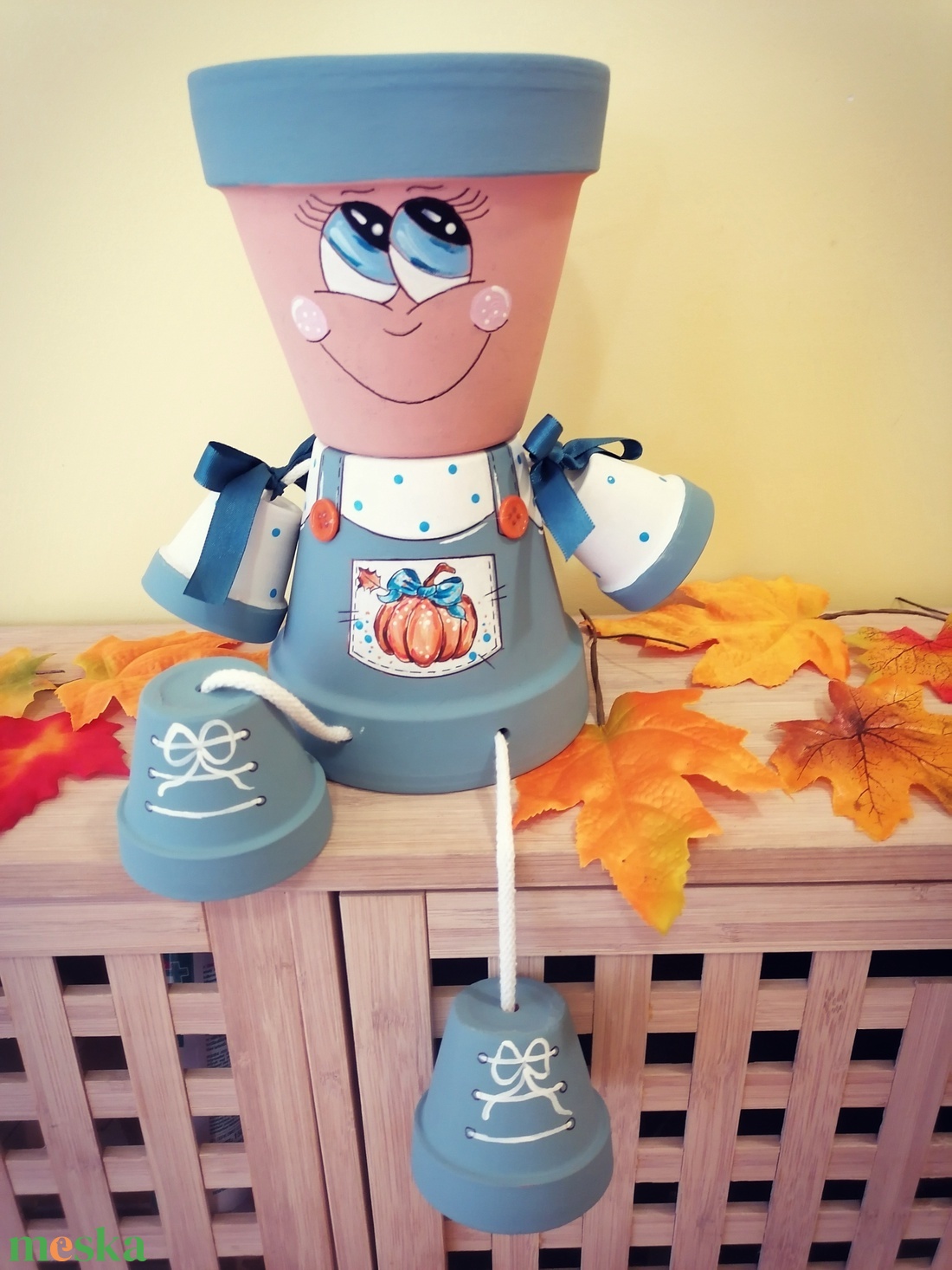 Őszi cserépfigura - kislány  - otthon & életmód - dekoráció - dísztárgy - Meska.hu