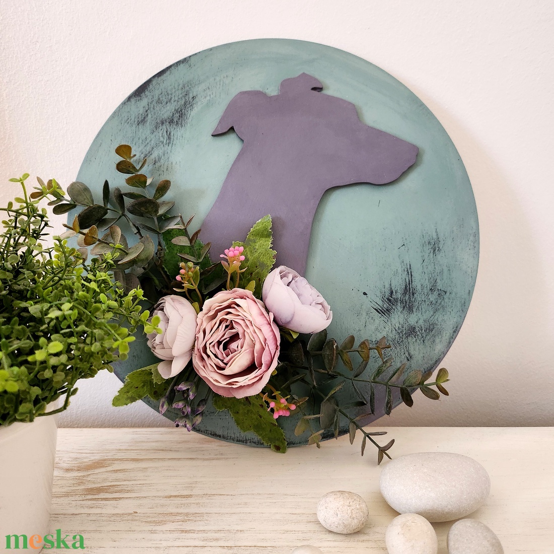 Virágos kutya dekoráció - Whippet - otthon & életmód - dekoráció - kép & falikép - fából készült kép - Meska.hu