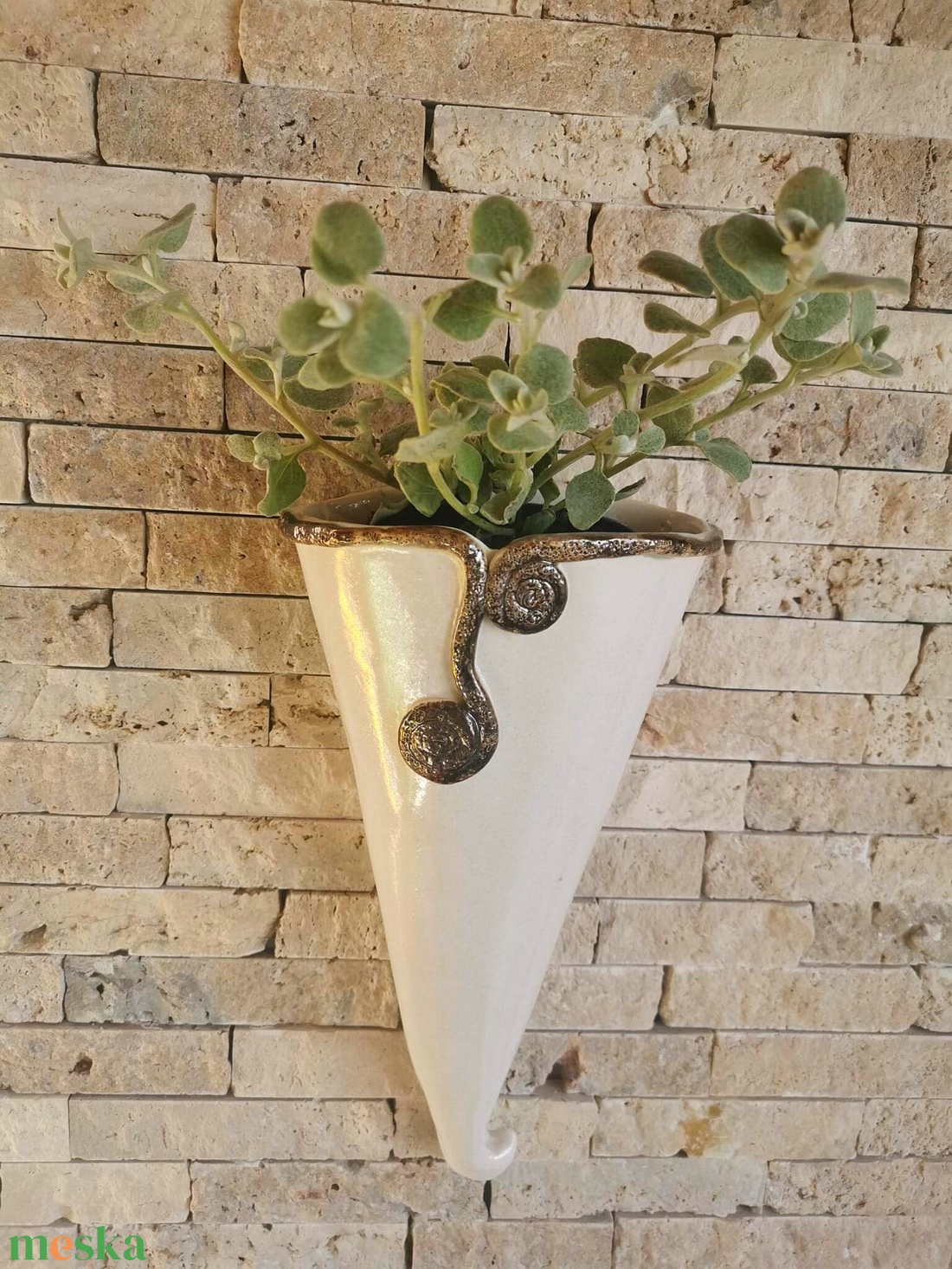 ,Gyöngyfehér Kerámia Fali Virágtartó - otthon & életmód - dekoráció - virágdísz és tartó - cserép & kaspó - Meska.hu