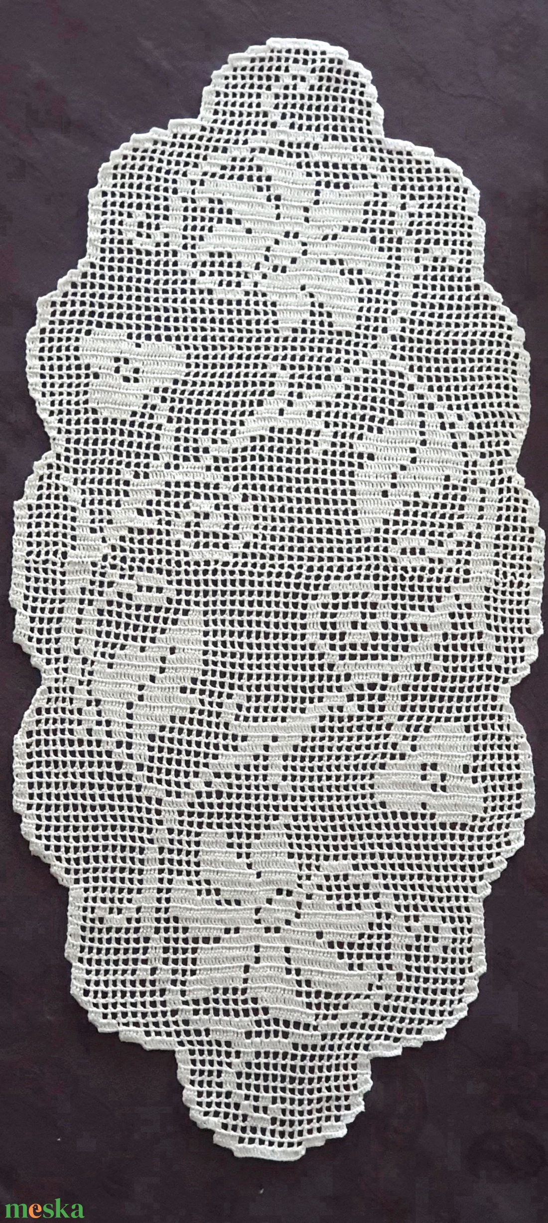  horgolt terítő, 75 cm, ovális csipke - otthon & életmód - lakástextil - abrosz, terítő - díszterítő polcra, komódra - Meska.hu