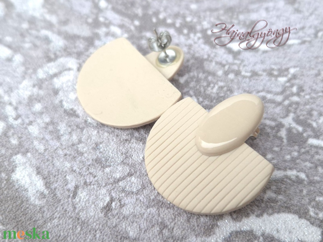BÉZS MINIMÁL fülbevaló - ékszer - fülbevaló - lógó fülbevaló - Meska.hu