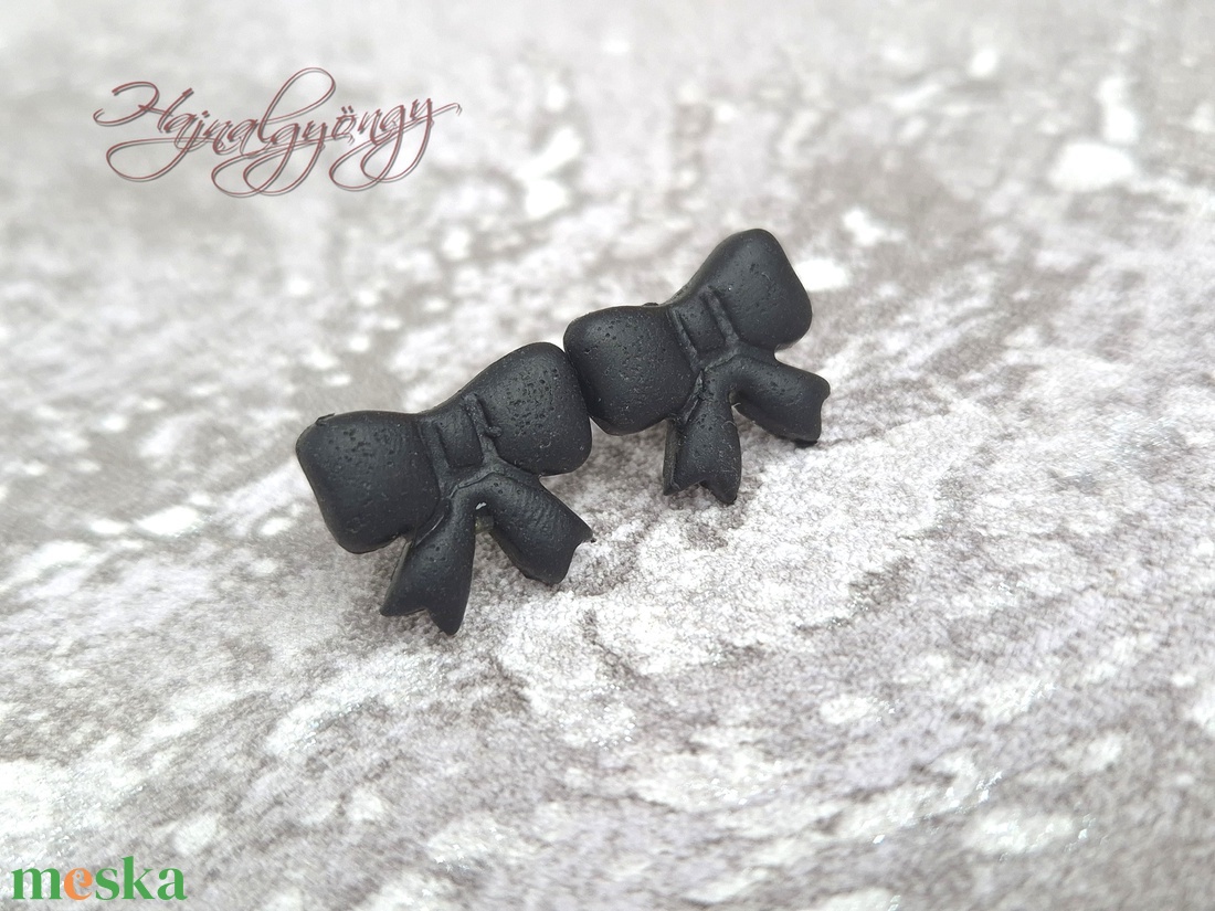 FEKETE MASNI  fülbevaló - ékszer - fülbevaló - pötty fülbevaló - Meska.hu