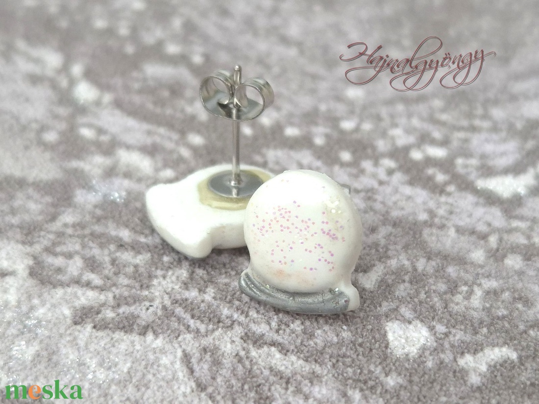 VILÁGÍTÓ HÓGÖMB  fülbevaló - ékszer - fülbevaló - pötty fülbevaló - Meska.hu
