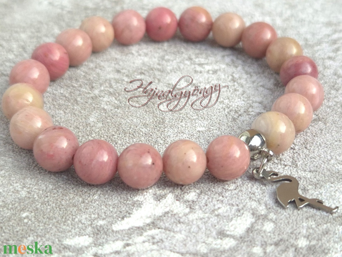 Rodonit ásványkarkötő flamingóval - ékszer - karkötő - ásványkarkötő - Meska.hu