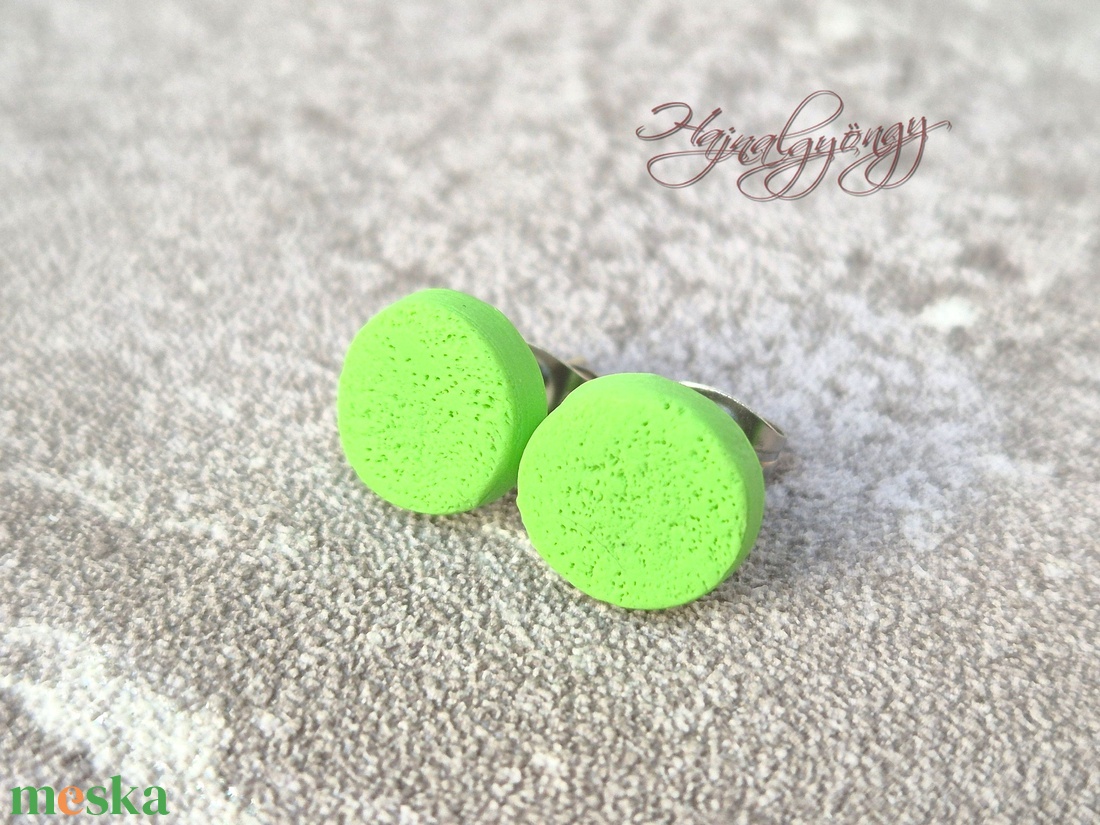 ZÖLD fülbevaló  - ékszer - fülbevaló - pötty fülbevaló - Meska.hu