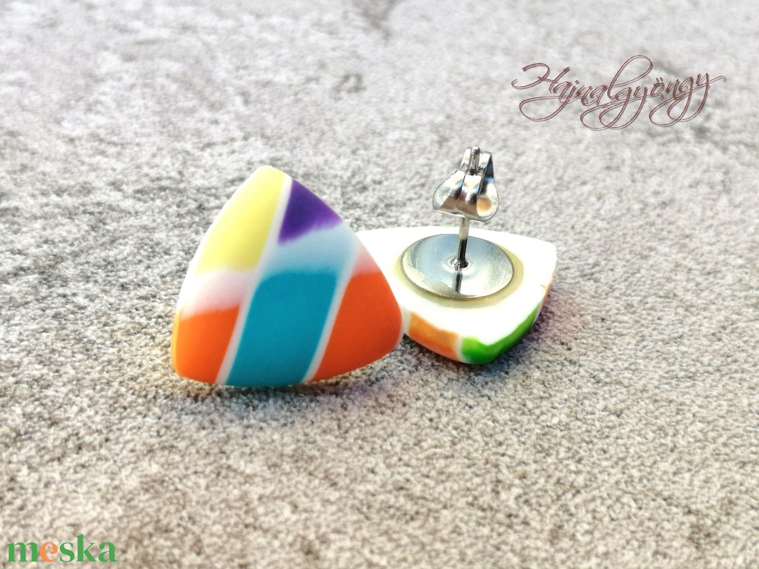 SZIVÁRVÁNY fülbevaló  - ékszer - fülbevaló - pötty fülbevaló - Meska.hu