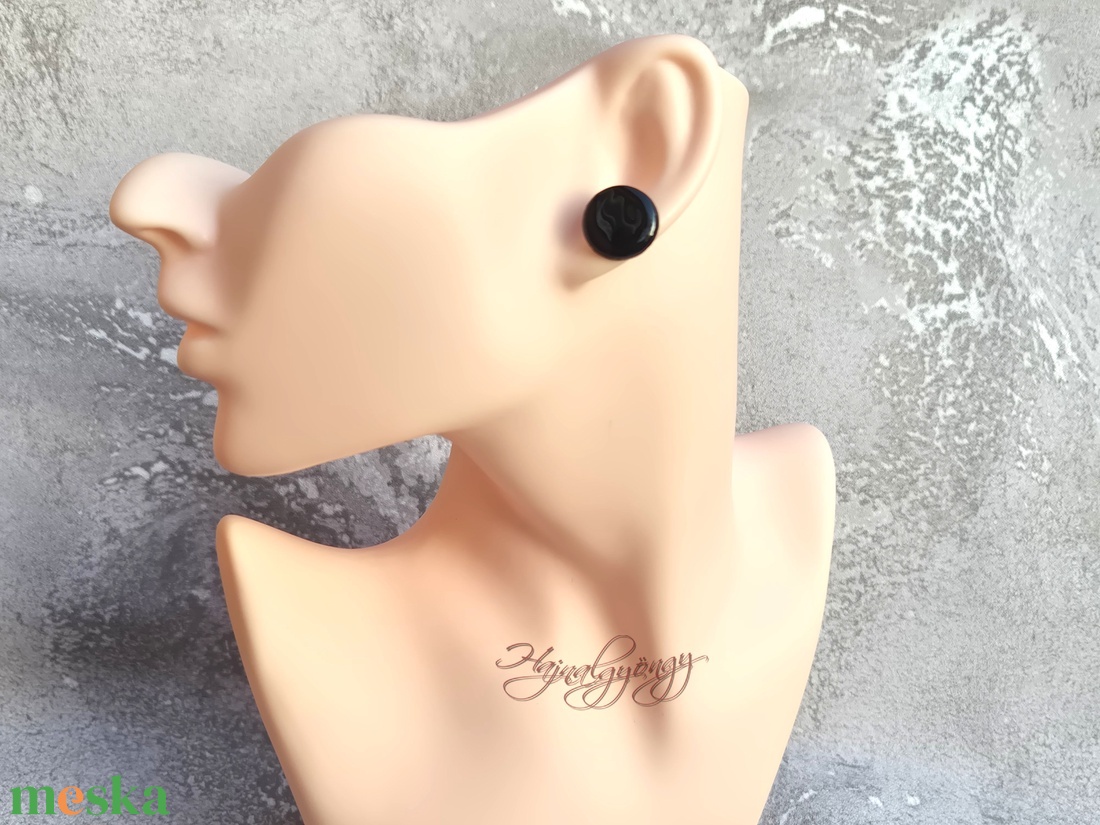 FÉNYES FEKETE nagy fülbevaló  - ékszer - fülbevaló - pötty fülbevaló - Meska.hu