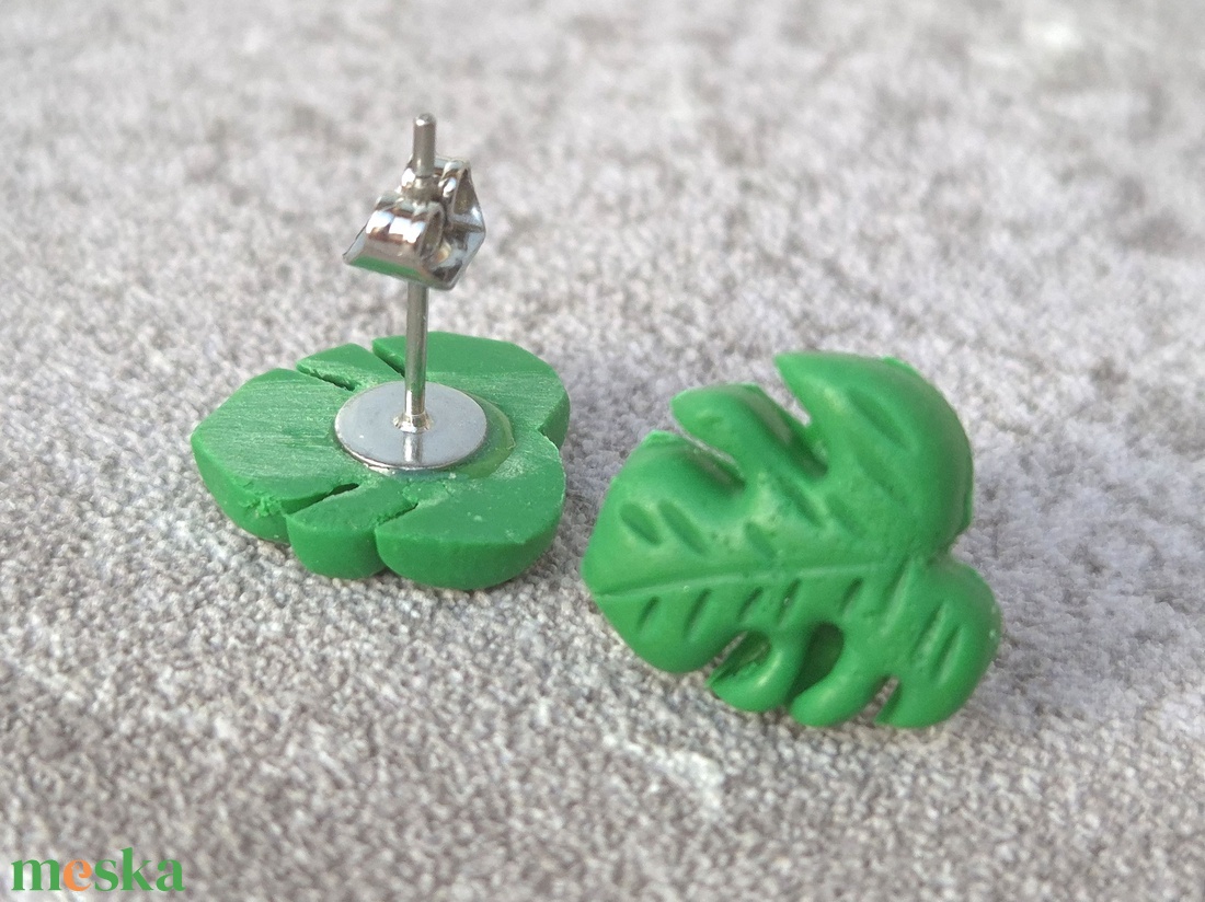 PHILODENDRON fülbevaló  - ékszer - fülbevaló - pötty fülbevaló - Meska.hu