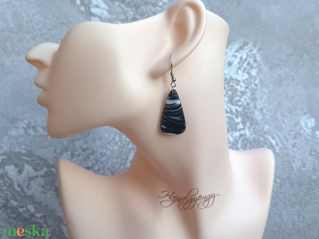 MILKY WAY - fekete fehér nemesacél fülbevaló - ékszer - fülbevaló - lógó fülbevaló - Meska.hu