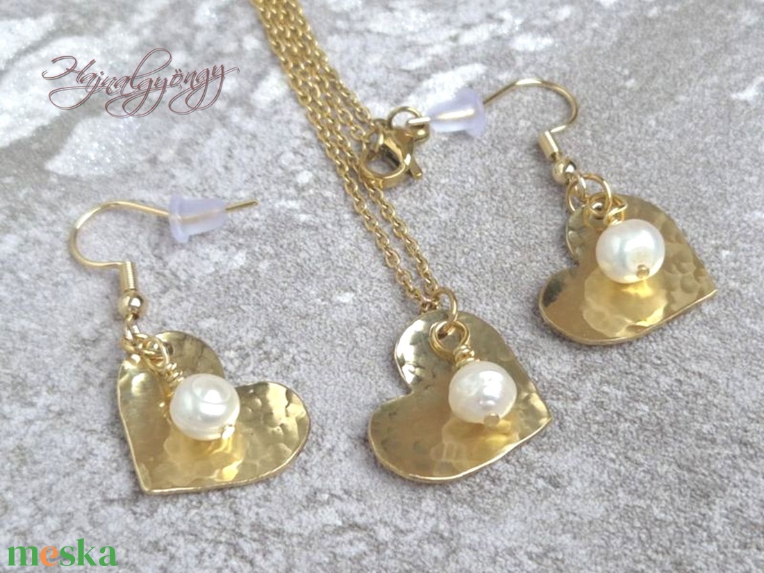 Sárgaréz szív szett igazgyönggyel - ékszer - ékszerszett - Meska.hu