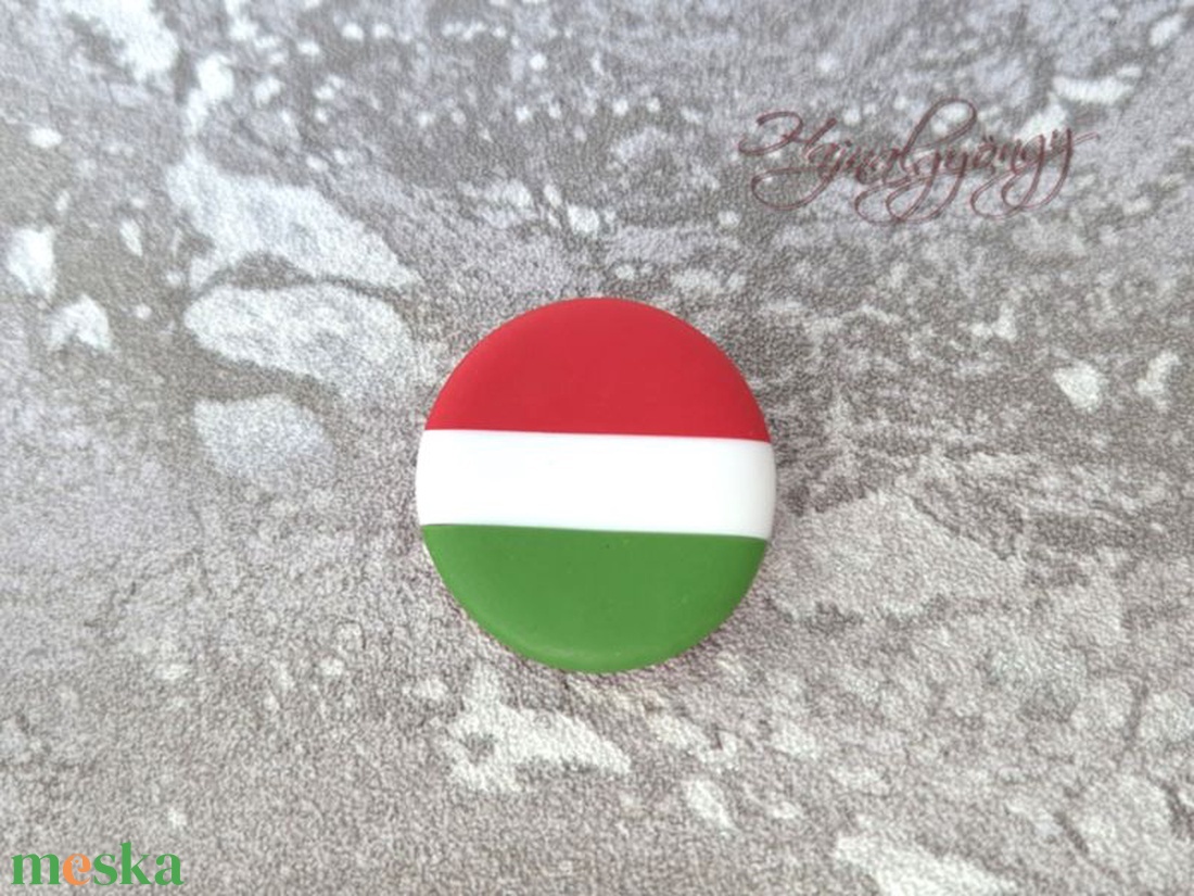 KOKÁRDA - minimal kicsi - ékszer - kitűző és bross - Meska.hu