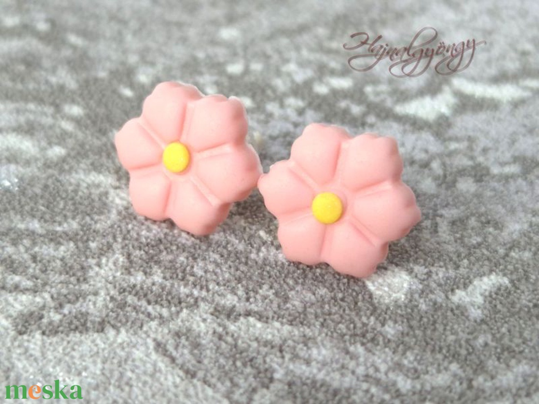 RÓZSASZÍN VIRÁG nemesacél fülbevaló  - ékszer - fülbevaló - pötty fülbevaló - Meska.hu