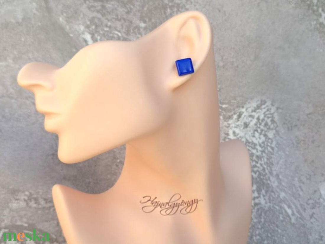 KIRÁLYKÉK négyzet nemesacél fülbevaló  - ékszer - fülbevaló - pötty fülbevaló - Meska.hu