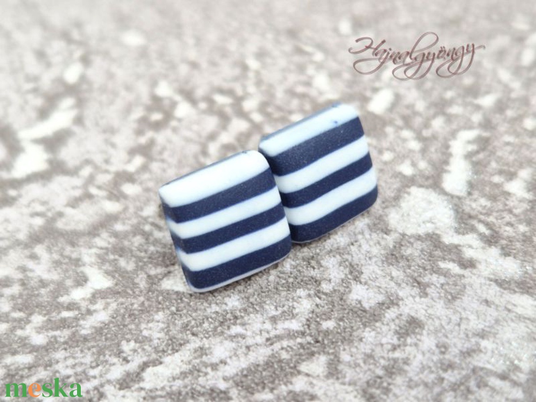 CSÍKOS NÉGYZET nemesacél fülbevaló 10 mm - ékszer - fülbevaló - pötty fülbevaló - Meska.hu
